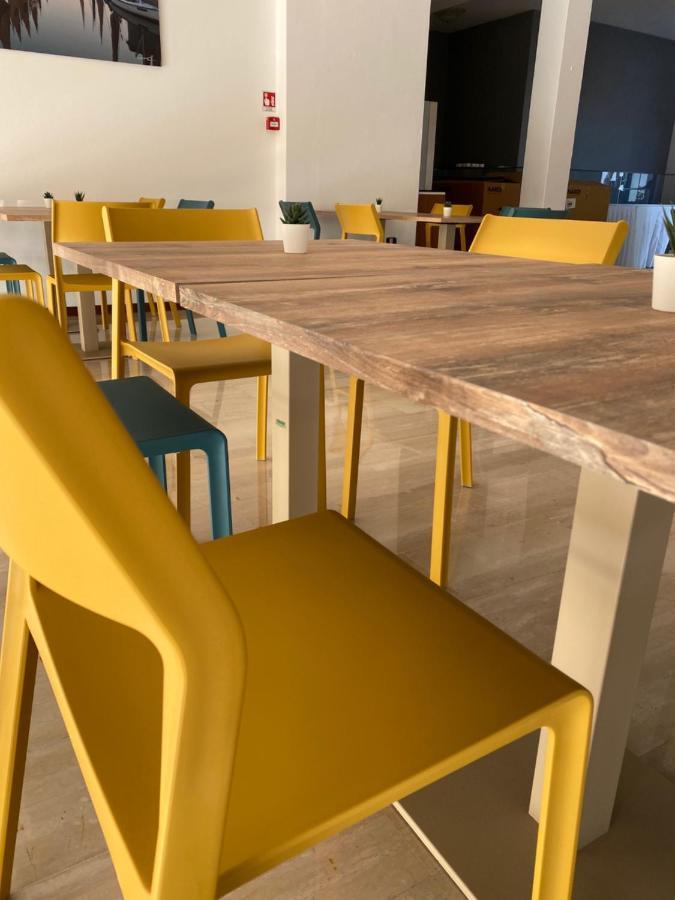 Hotel Chery Milano Marittima Kültér fotó