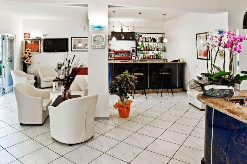 Hotel Chery Milano Marittima Kültér fotó